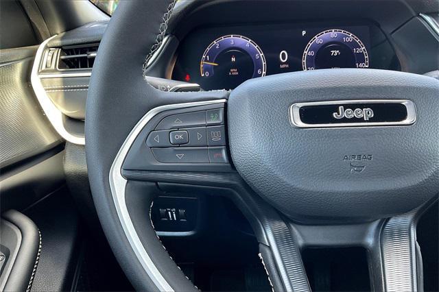 new 2024 Jeep Grand Cherokee car, priced at $43,025