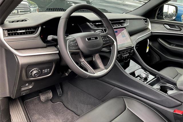 new 2025 Jeep Grand Cherokee L car, priced at $47,762