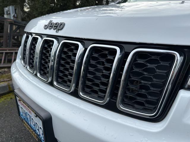 used 2018 Jeep Grand Cherokee car, priced at $20,000