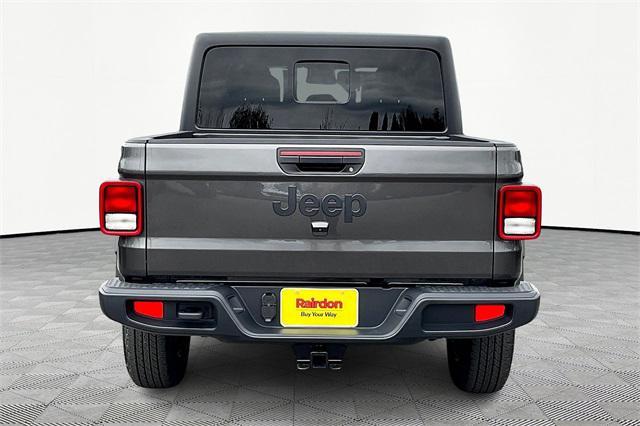 new 2025 Jeep Gladiator car, priced at $45,173