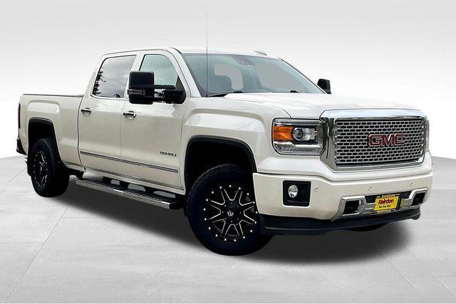 used 2015 GMC Sierra 1500 car, priced at $22,500
