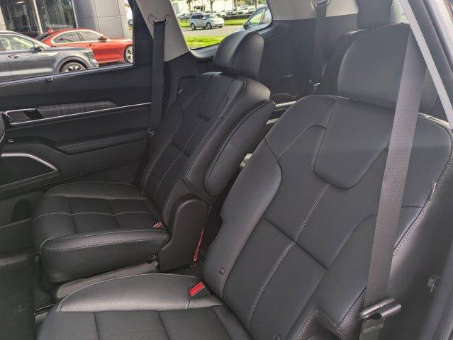 used 2024 Kia Telluride car, priced at $39,985