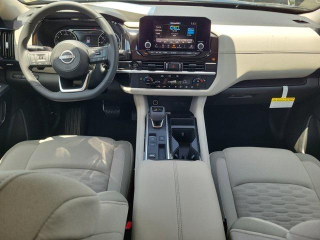 new 2025 Nissan Pathfinder car, priced at $38,205