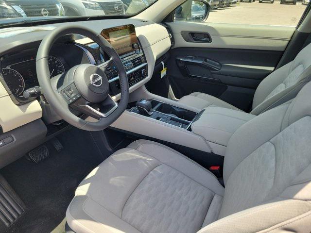 new 2025 Nissan Pathfinder car, priced at $38,205