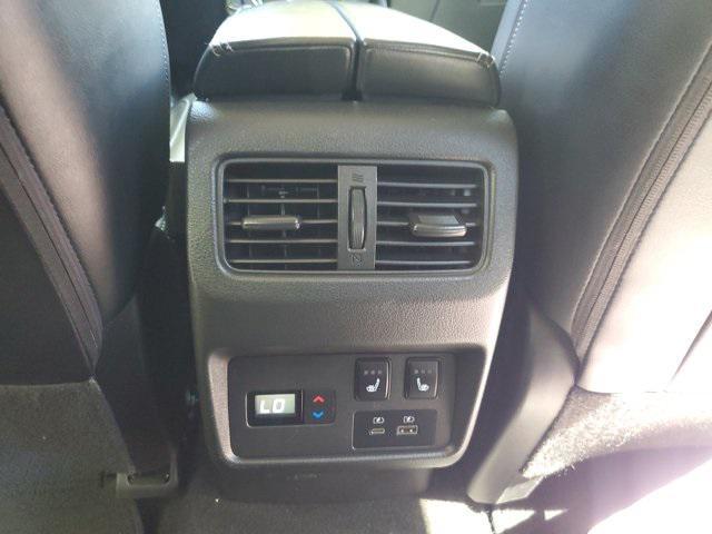 used 2022 Nissan Rogue car, priced at $18,999