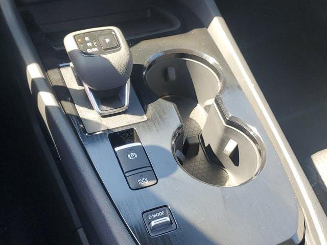 new 2025 Nissan Rogue car, priced at $29,998