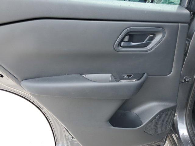used 2025 Nissan Rogue car, priced at $24,999