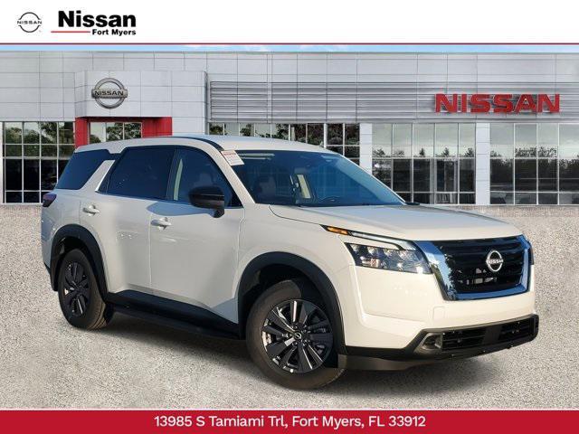 new 2024 Nissan Pathfinder car, priced at $31,650