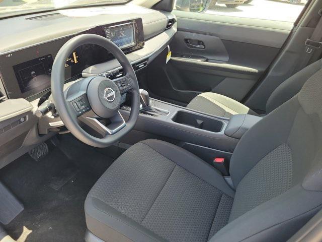 new 2025 Nissan Kicks car, priced at $22,160