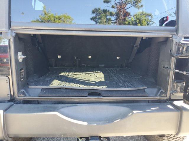 used 2015 Jeep Wrangler Unlimited car, priced at $15,999