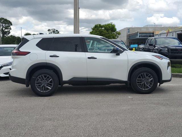 used 2025 Nissan Rogue car, priced at $25,999