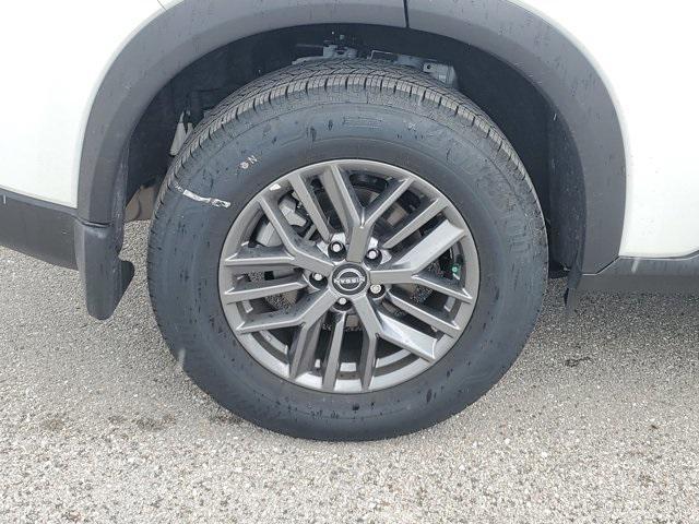 used 2025 Nissan Rogue car, priced at $25,999