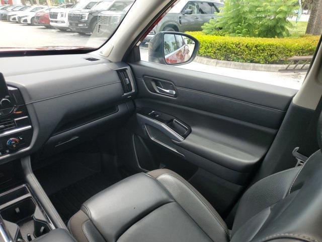 used 2024 Nissan Pathfinder car, priced at $37,999