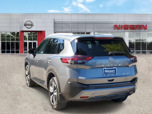 used 2022 Nissan Rogue car, priced at $15,999