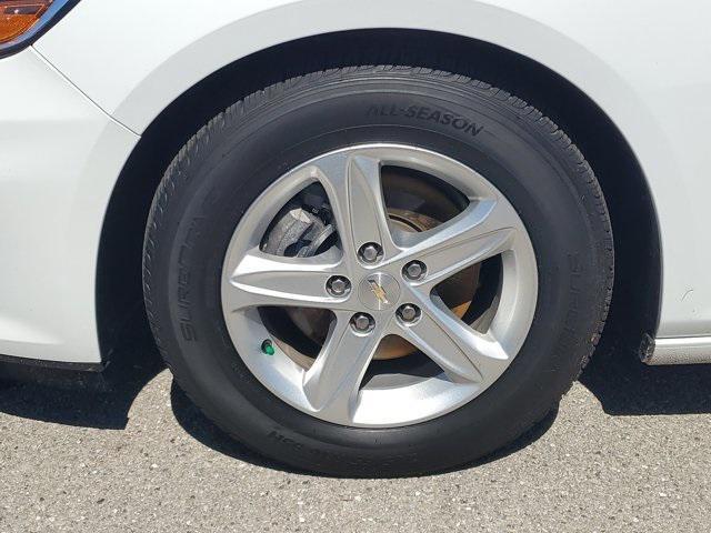 used 2023 Chevrolet Malibu car, priced at $15,999