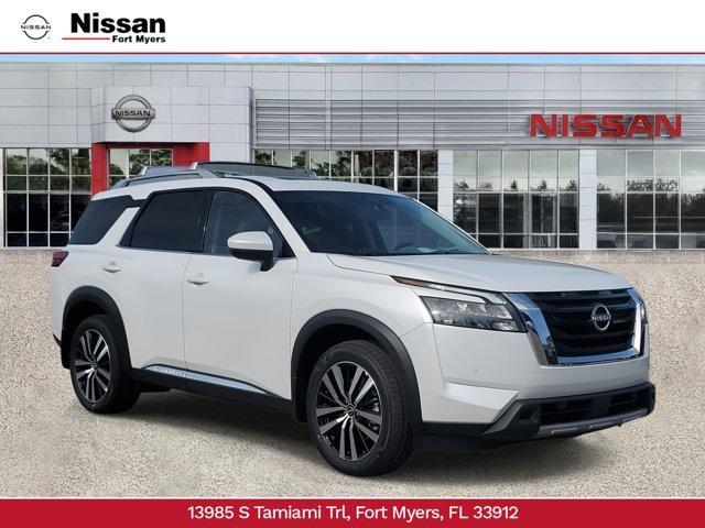 new 2025 Nissan Pathfinder car, priced at $53,440