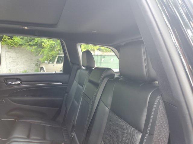 used 2021 Jeep Grand Cherokee car, priced at $25,999
