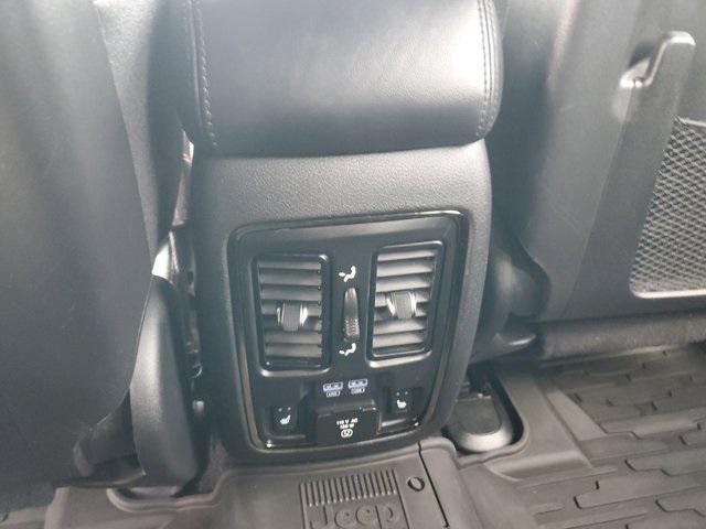 used 2021 Jeep Grand Cherokee car, priced at $25,999