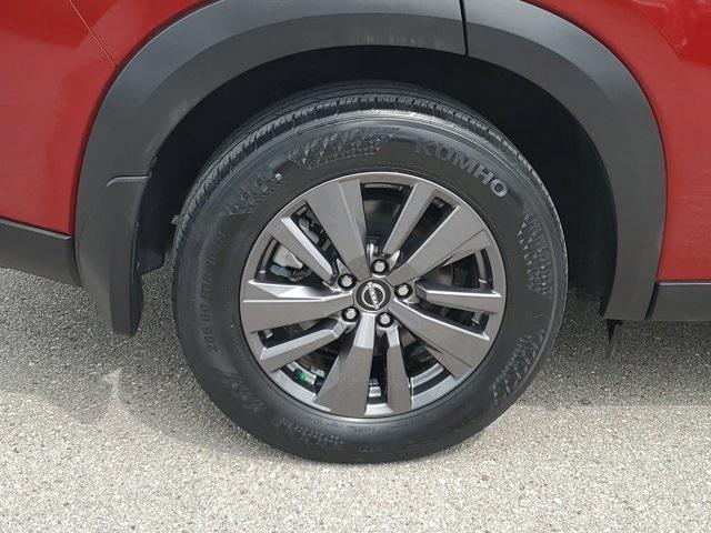 used 2022 Nissan Pathfinder car, priced at $25,999