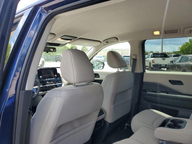 used 2024 Nissan Pathfinder car, priced at $28,999