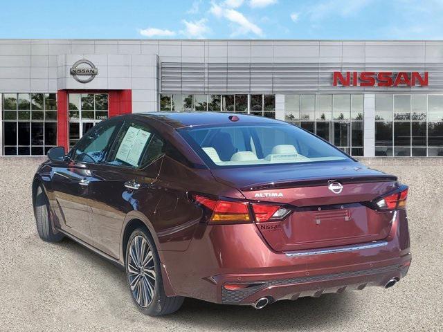 used 2023 Nissan Altima car, priced at $24,999