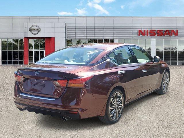 used 2023 Nissan Altima car, priced at $24,999