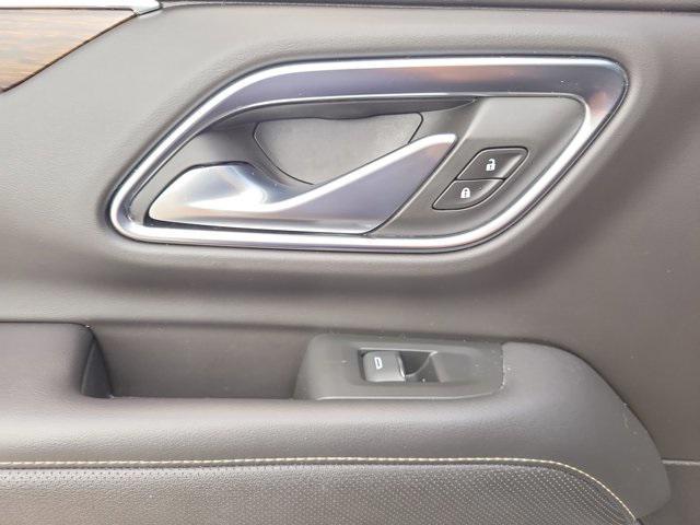 used 2022 Chevrolet Suburban car, priced at $33,999