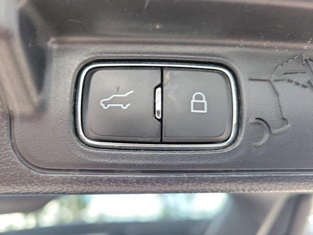 used 2022 Ford Explorer car, priced at $25,999