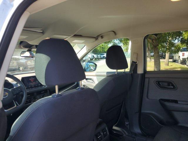 used 2021 Nissan Rogue car, priced at $19,999