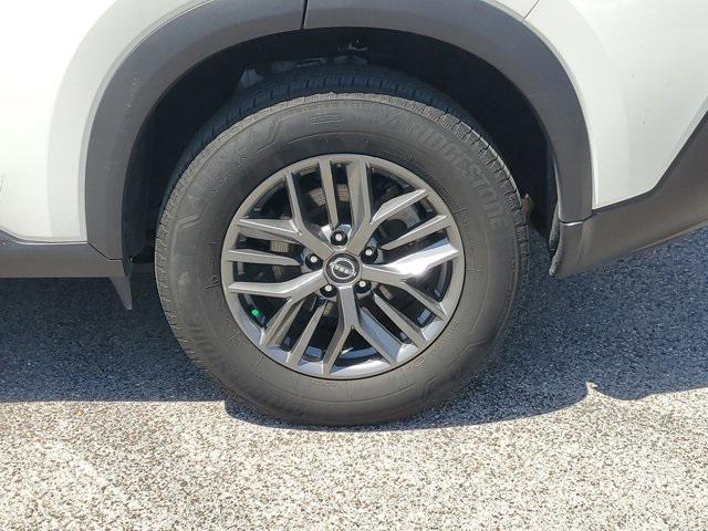 used 2023 Nissan Rogue car, priced at $19,999