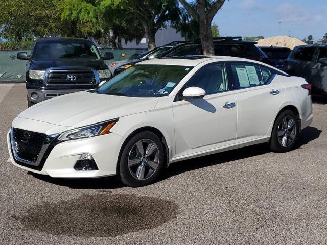 used 2019 Nissan Altima car, priced at $18,999