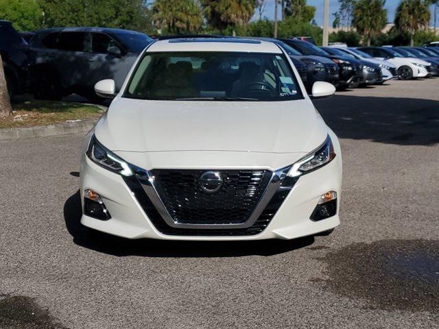 used 2019 Nissan Altima car, priced at $18,999