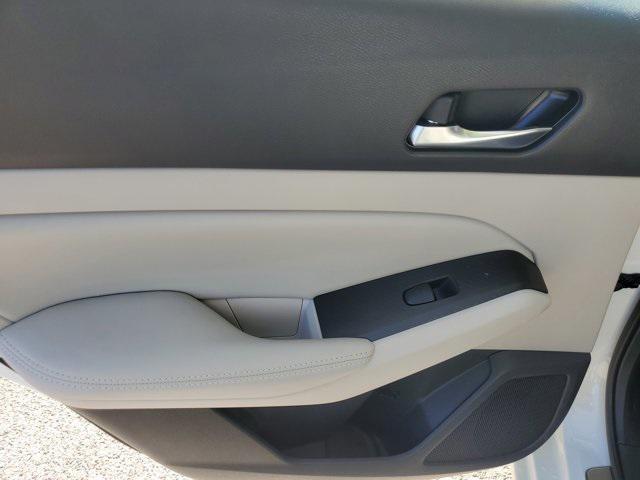 used 2019 Nissan Altima car, priced at $18,999