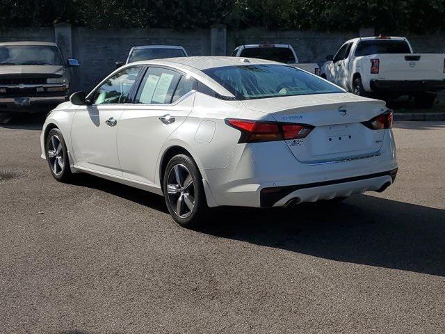 used 2019 Nissan Altima car, priced at $18,999