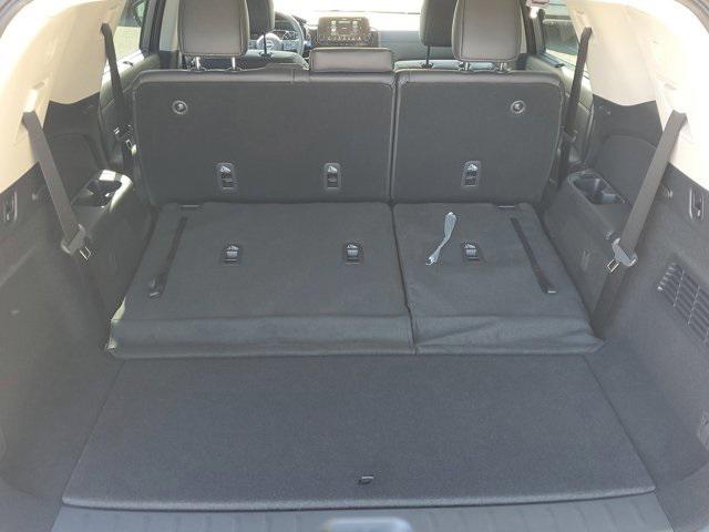 new 2025 Nissan Pathfinder car, priced at $40,075