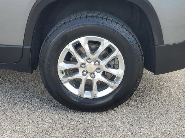used 2021 Chevrolet Traverse car, priced at $16,999