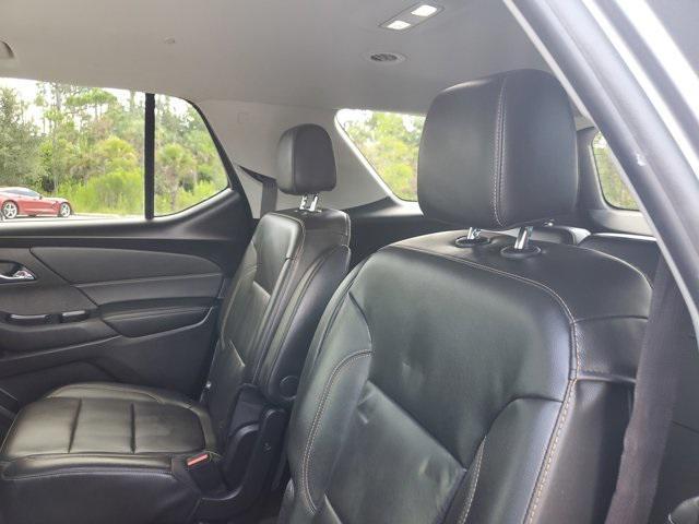 used 2021 Chevrolet Traverse car, priced at $16,999