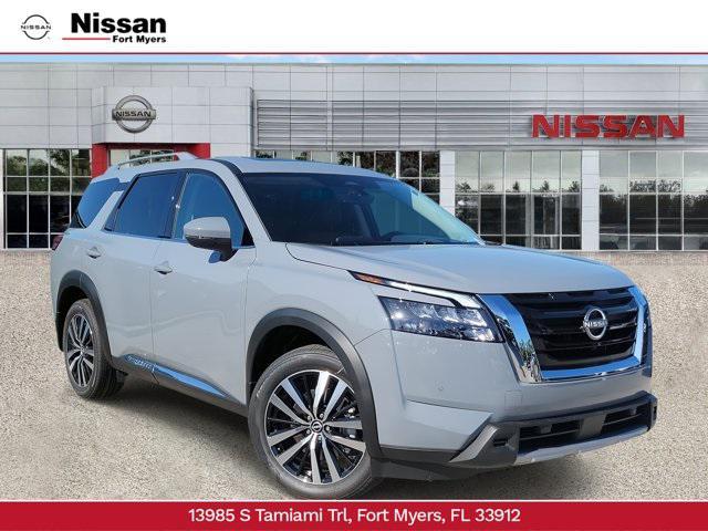 new 2025 Nissan Pathfinder car, priced at $52,655