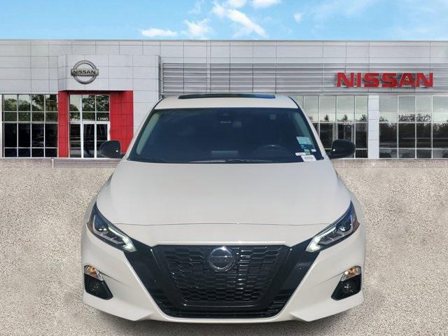 used 2022 Nissan Altima car, priced at $15,999