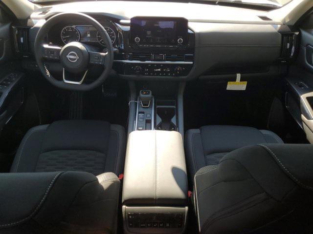 new 2025 Nissan Pathfinder car, priced at $38,007