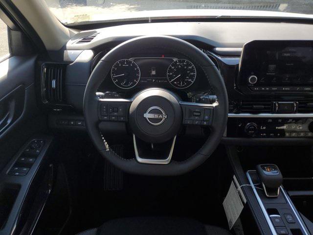 new 2025 Nissan Pathfinder car, priced at $38,007