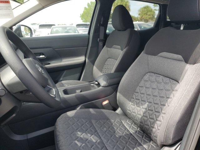 new 2025 Nissan Kicks car, priced at $25,367