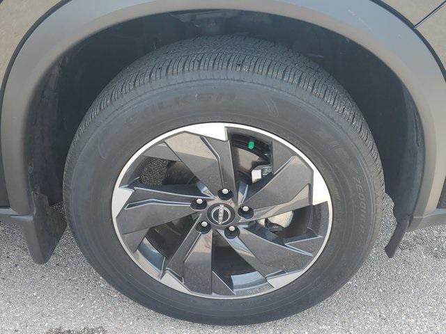 used 2025 Nissan Rogue car, priced at $26,999