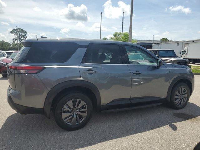 used 2024 Nissan Pathfinder car, priced at $26,999