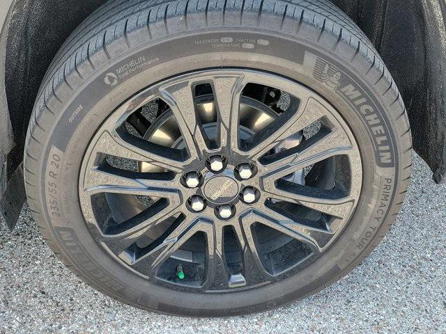 used 2023 GMC Acadia car, priced at $24,999