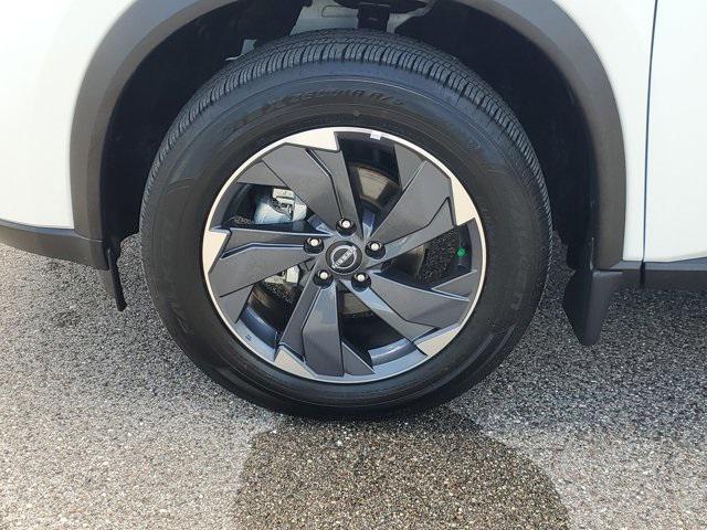 used 2025 Nissan Rogue car, priced at $23,999