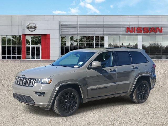 used 2021 Jeep Grand Cherokee car, priced at $17,999
