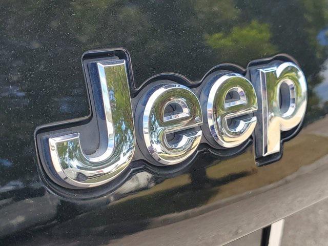used 2019 Jeep Cherokee car, priced at $17,999