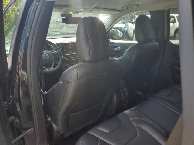 used 2019 Jeep Cherokee car, priced at $17,999
