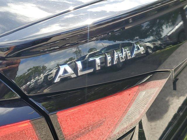 used 2022 Nissan Altima car, priced at $17,999